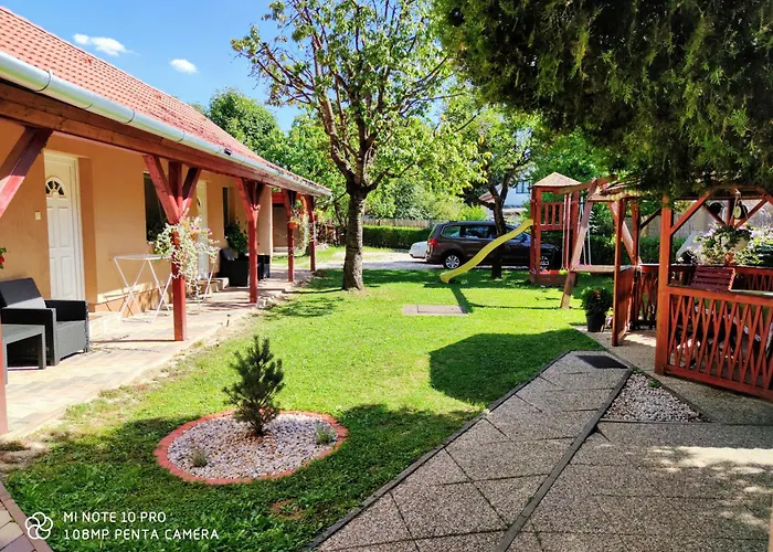 Anikó Alloggio in famiglia Harkány